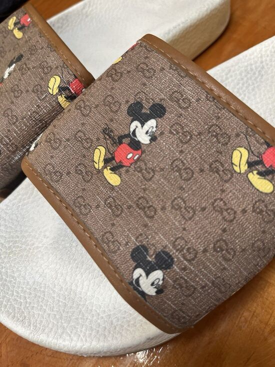 100% AUTHENTIC Gucci x Disney Supreme GG Mickey Mouse Sandals Slippers main image 9